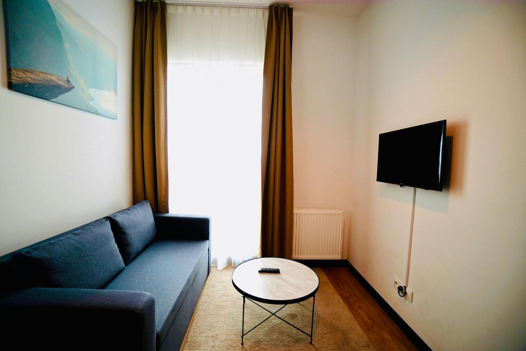 Bk Aparthotel Praga - National Stadium - Comfortable Apartment For 4 People Varsovie Extérieur photo