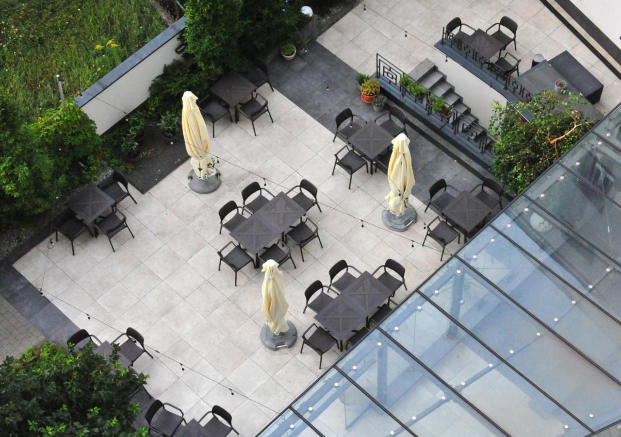 Bk Aparthotel Praga - National Stadium - Comfortable Apartment For 4 People Varsovie Extérieur photo